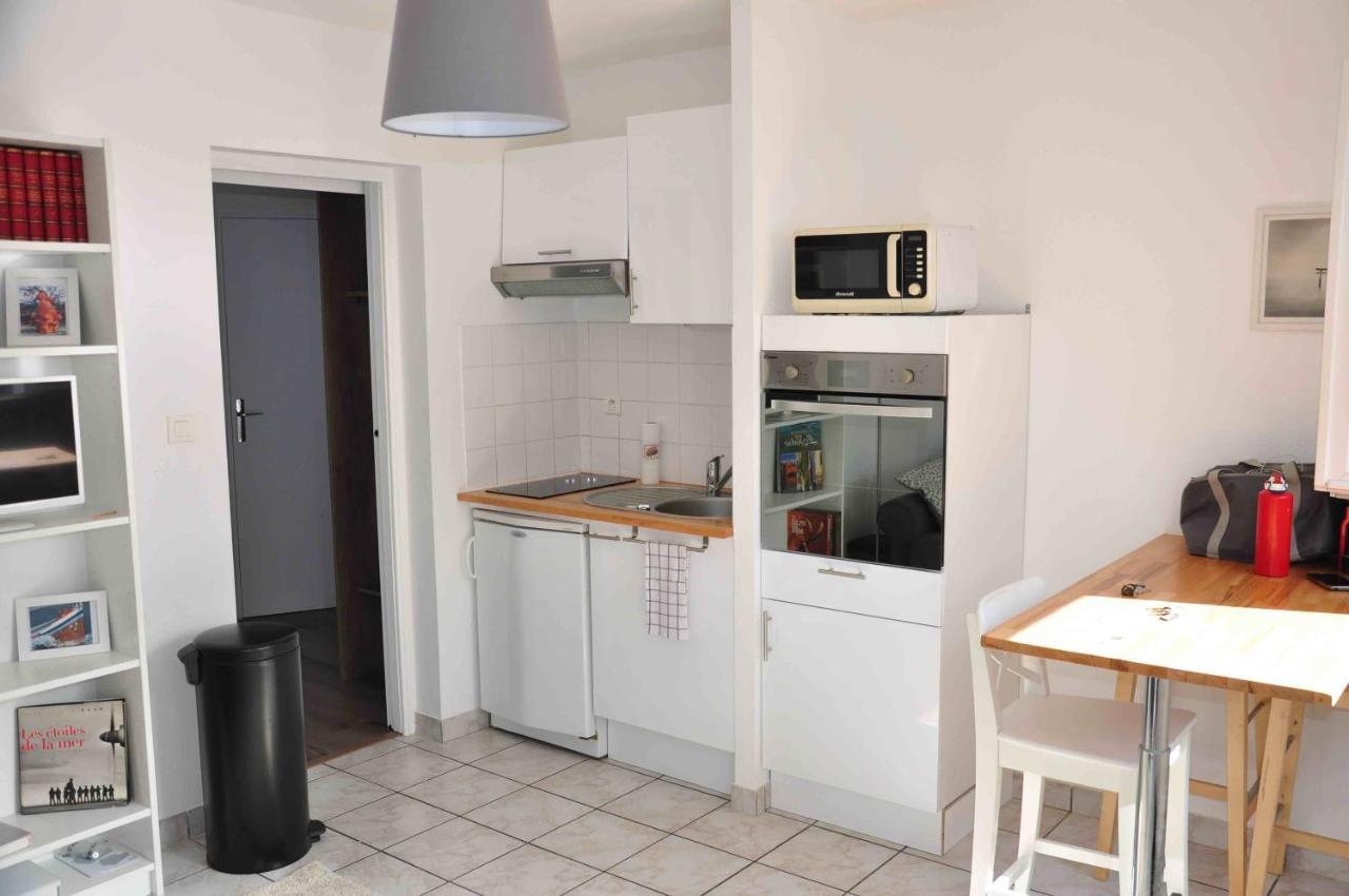 Appartement Cosy Refait A Neuf Au Coeur De Saint Nazaire A 300M Du Front De Mer Exterior photo