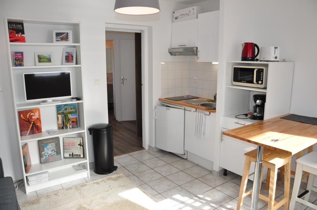 Appartement Cosy Refait A Neuf Au Coeur De Saint Nazaire A 300M Du Front De Mer Exterior photo